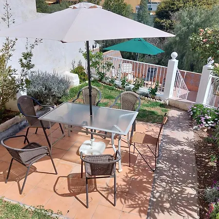 Casa Adelfas, Apartment Benajarafe